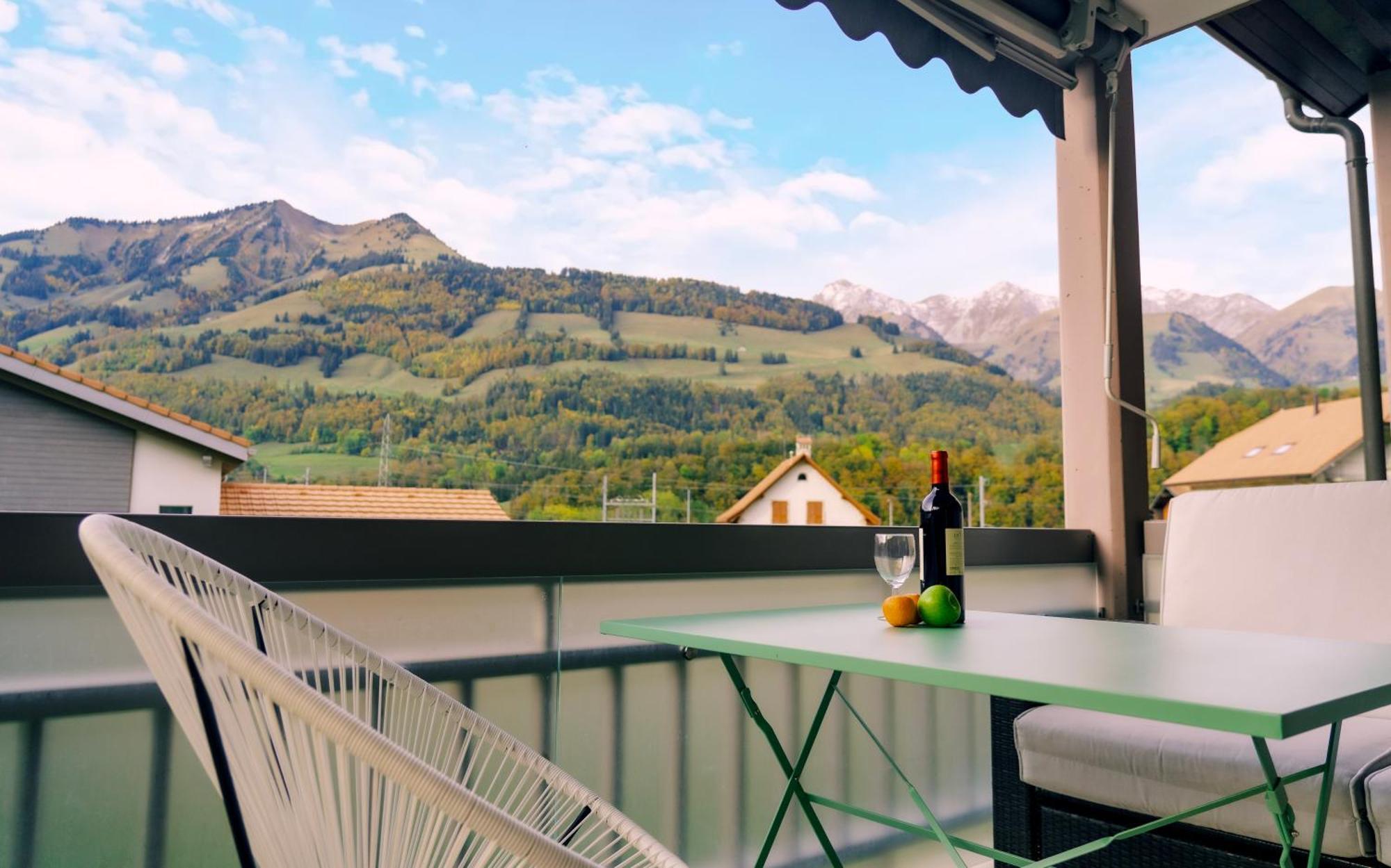 Gruyere Alpes Appartement 3 Chambres Bbq Parking Neirivue Экстерьер фото